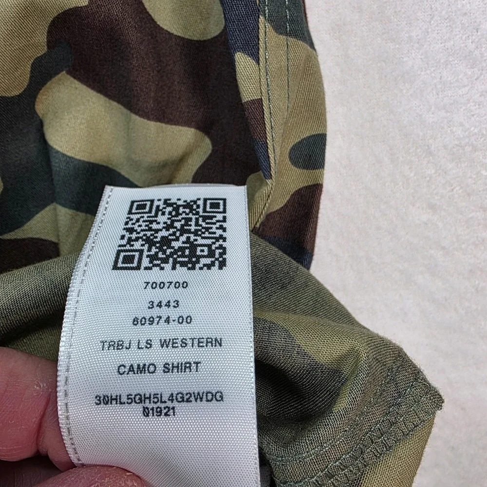 True Religion TRBJ LS Western Camo Shirt Mens M Snap Button Style 700700‎ NWT